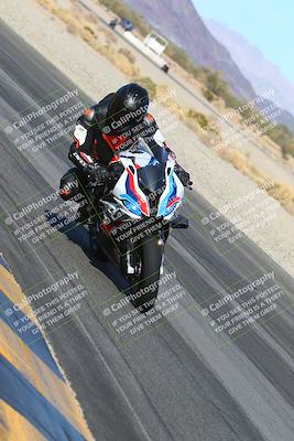 media/Jan-13-2024-SoCal Trackdays (Sat) [[9c032fe5aa]]/Turn 14 Inside (150pm)/